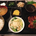 teppansho-n - ハラミ御膳 850円