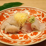 緒方 - お造り　　間人の白烏賊、上対馬のグジ（甘鯛）、あわじ市沼島の鱧、千切りじゃが芋