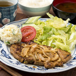 Cafeteria y Bar Linda - 