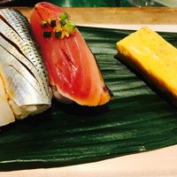 鮨 逸喜優 - 白いか、こはだ、かつお