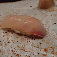 銀座 鮨 かねさか 本店 - しまあじ