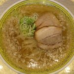 RAMEN RS 改 - 背脂中華そば塩のアップ