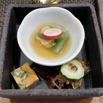 ぼちぼち - つきだし