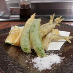 稚鮎と旬菜の天ぷら