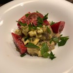caprino - 豚肉のテリーヌと揖保川トマトのサラダ