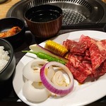 肉のとみい - 