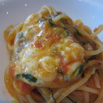 アーリア ディ タクボ - 完熟トマトとブッラータ（クリームチーズ）のパスタＵＰ