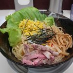 彩色ラーメンきんせい - サラダ風ピリ辛冷麺