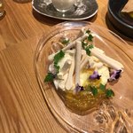 老虎菜 - マンゴーとパッションフルーツのクレープ 