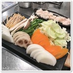 薬膳もつ鍋 ホルモンはなけん 新宿歌舞伎町店 - 