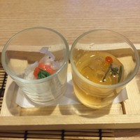 魚菜 由良 2号店 - 小柱、アロエジュレ酢の物