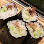 五金 - 山葵とオカカの海苔巻き