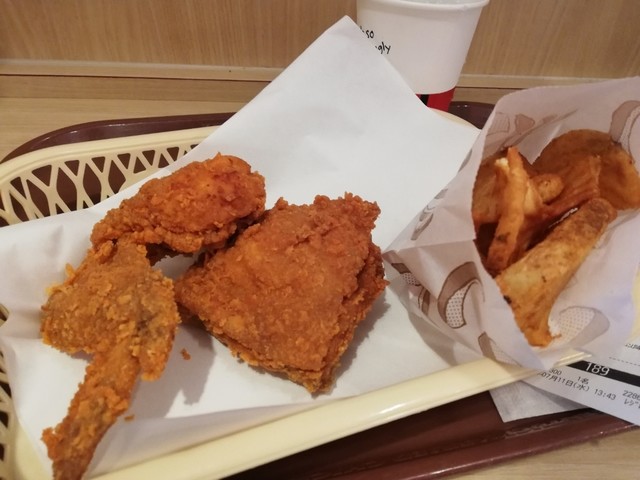 夏限定レッドホットチキン』by バンビ2001 : ケンタッキーフライド