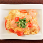 Stir-fried shrimp with tomato and egg