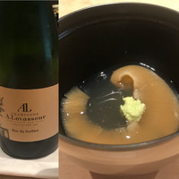 紀尾井町 三谷 - 日本用に作ってもらって仕入れたシャンパーニュ。合わせるのはフカヒレ。