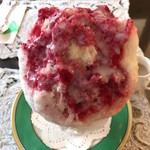 89106126 - かき氷 苺ミルク