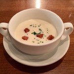 ル・ヌー・パピヨン - ランチの冷製スープ