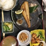 旬・菜・魚・かおる家 - 縞ホッケ定食と鶏から