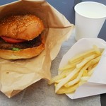 かづの短角牛贅沢バーガーのポテトセット￥1200