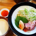 金久右衛門 - 金久右衛門 梅田店  試作品 なにわゴールドつけ麺？