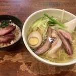 らあめん厨房 どる屋 - もう見た目で美味しい