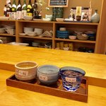 天狗寿司 - 飲み比べセット1,000円…月の輪、獺祭、大信州