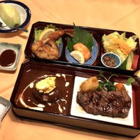 ステーキハウス キッチンリボン - 