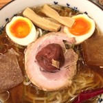 景虎 - 冷やしラーメン具のせ後…、この前髪が、たこ八郎に見えるか、チェッカーズのフミヤに見えるかで、年齢わかっちゃいますね…　←古いよ、そもそも、どっちも古いよ…