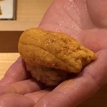 鮨 さかい - 北ムラサキ雲丹・・甘さの中にも雲丹特有の濃厚な味わいを感じ美味しいこと。