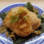 無添くら寿司 - 料理写真:きつねうどん風にぎり￥１００