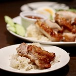 THAIFOOD DINING&BAR　マイペンライ - カオマンガイ・トード