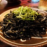 うりずん - イカスミ焼きそば¥1080