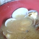 鴨鶴 - 味噌汁は地元の浅利がたっぷり！