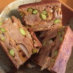 バックシュトゥーベ ツオップ - ロールブロート断面