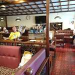 カフェレストランジューディ - CAFE RESTAURANT Jeudi ＠ときわ台 昭和の雰囲気漂う店内