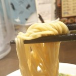 来来亭 河原町三条店 - 京都定番の細麺。