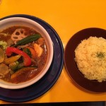 SPICY SOUP CURRY BAR TRIP - 