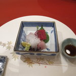 美かさ - コースの刺身