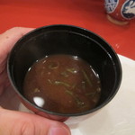 美かさ - 赤出汁