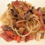 ソラリア - 野菜と生ハムの冷製パスタ
