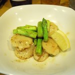 ずぼら - ホタテのアスパラのバターソテー