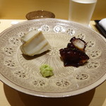 鮨 さいとう - 煮アワビと煮蛸