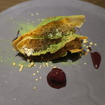 sincere - ノルウェーのレフセ ブラウンチーズ シナモンのアイスクリーム ベリーのソース2