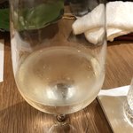 肉和食 月火水木金土日 - グラスに入れてもらったお酒