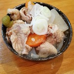 酔ってけ場 キンマル酒場 - 鶏の塩煮込み（290円）