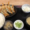 餃子販売所 新宿小滝橋通りいち五郎