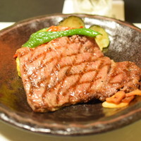 本格肉料理 丸小 - 