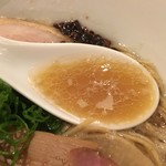 饗 くろ喜 - 煮干し等のスープ