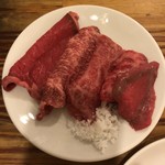 Yakiniku Oumigyuunikuten - 