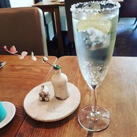 楽の蔵　レストランChez tomo. - 新潟県産のお塩を使ったライムスカッシュ。見た目も爽やかです。
